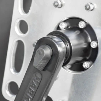 4D POLE - Image 11