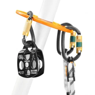 4D POLE - Image 7