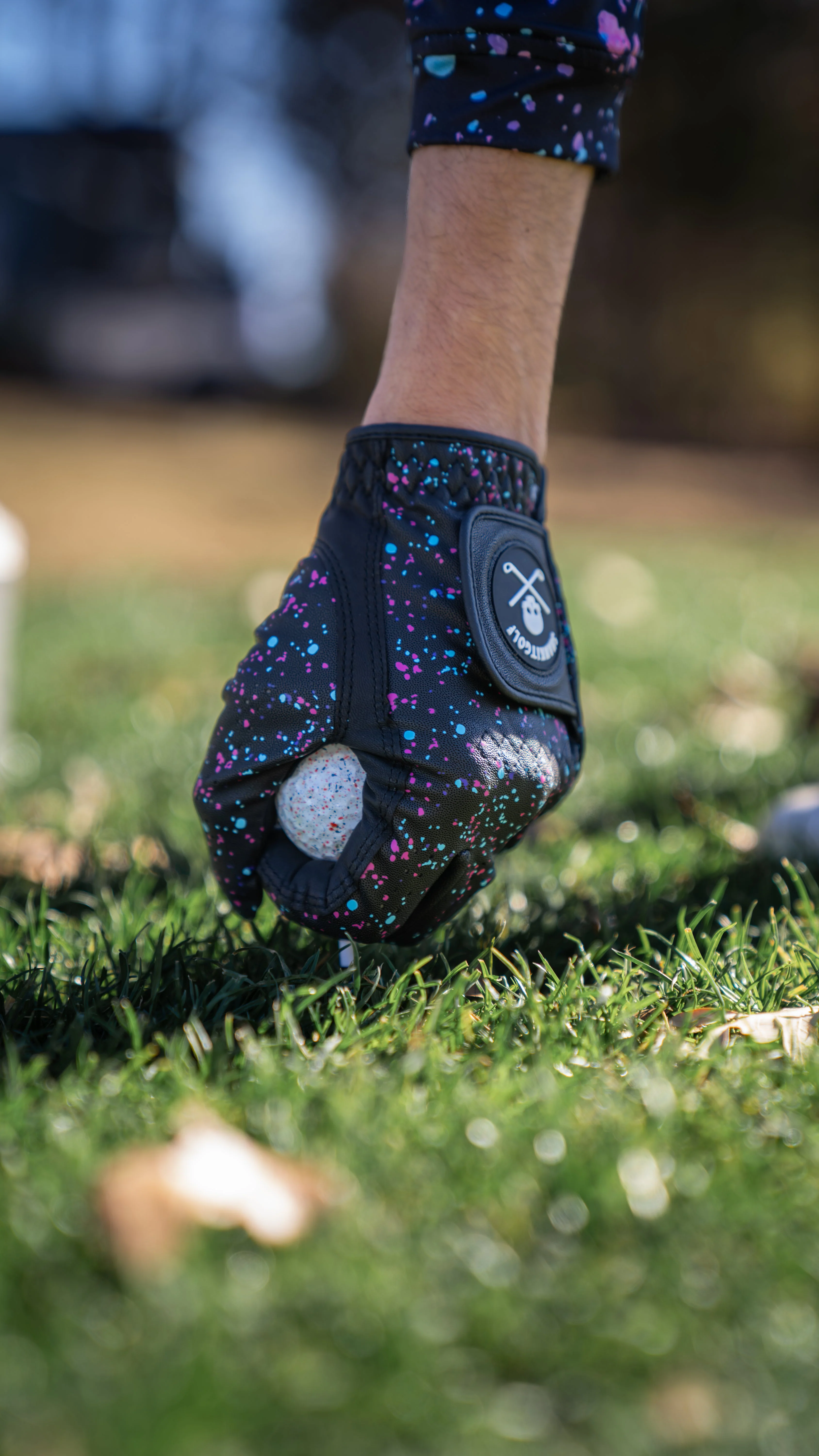Black Paint Splatter Golf Glove - Image 4
