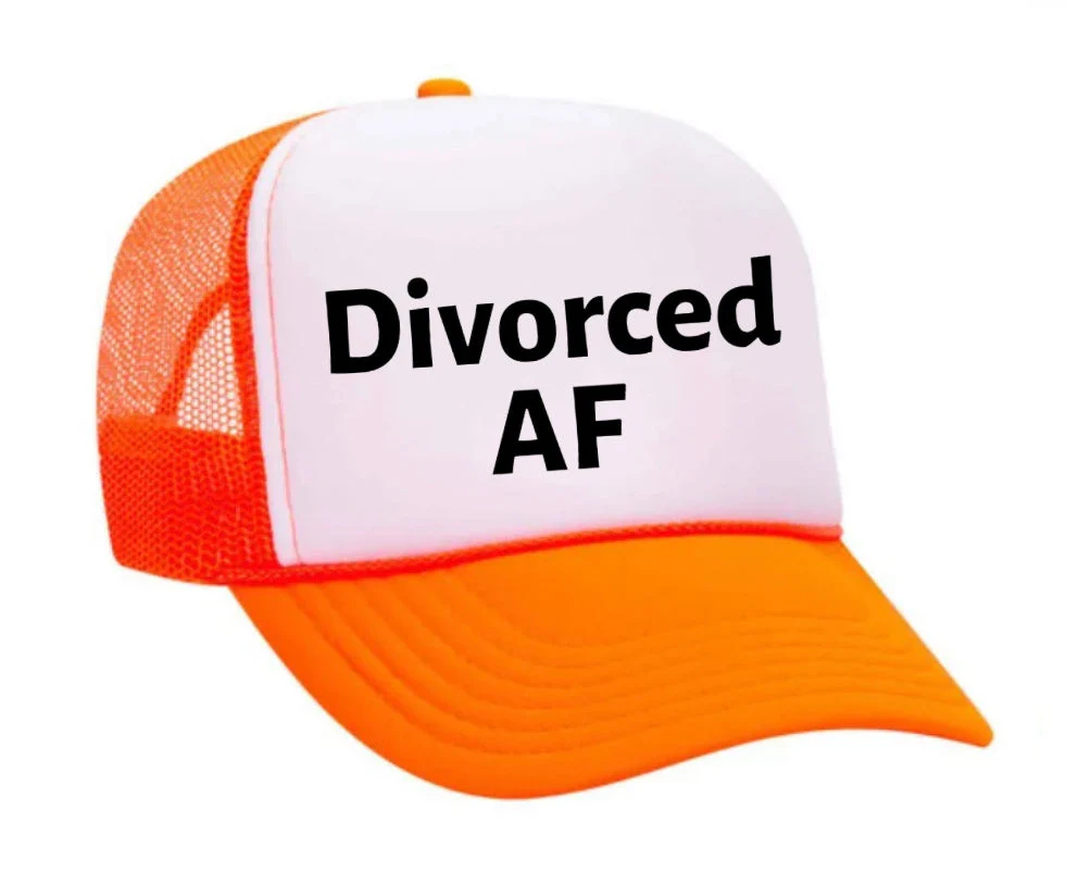 Divorced AF Trucker Hat - Image 3