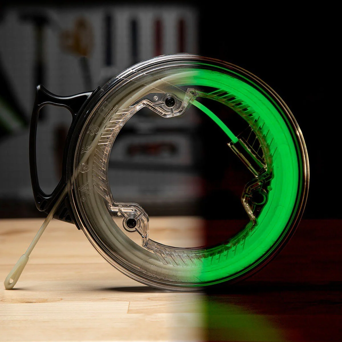 Klein 50550 Glow in the Dark Fiberglass Fish Tape with Clear Case and Nylon Glow Tip (20-Foot) - Image 6