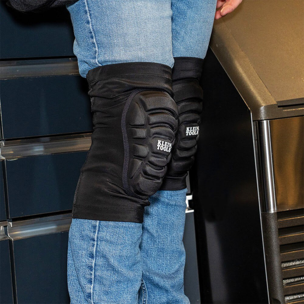 Klein 60614 Lightweight Knee Pad Sleeves, S/M - Image 7