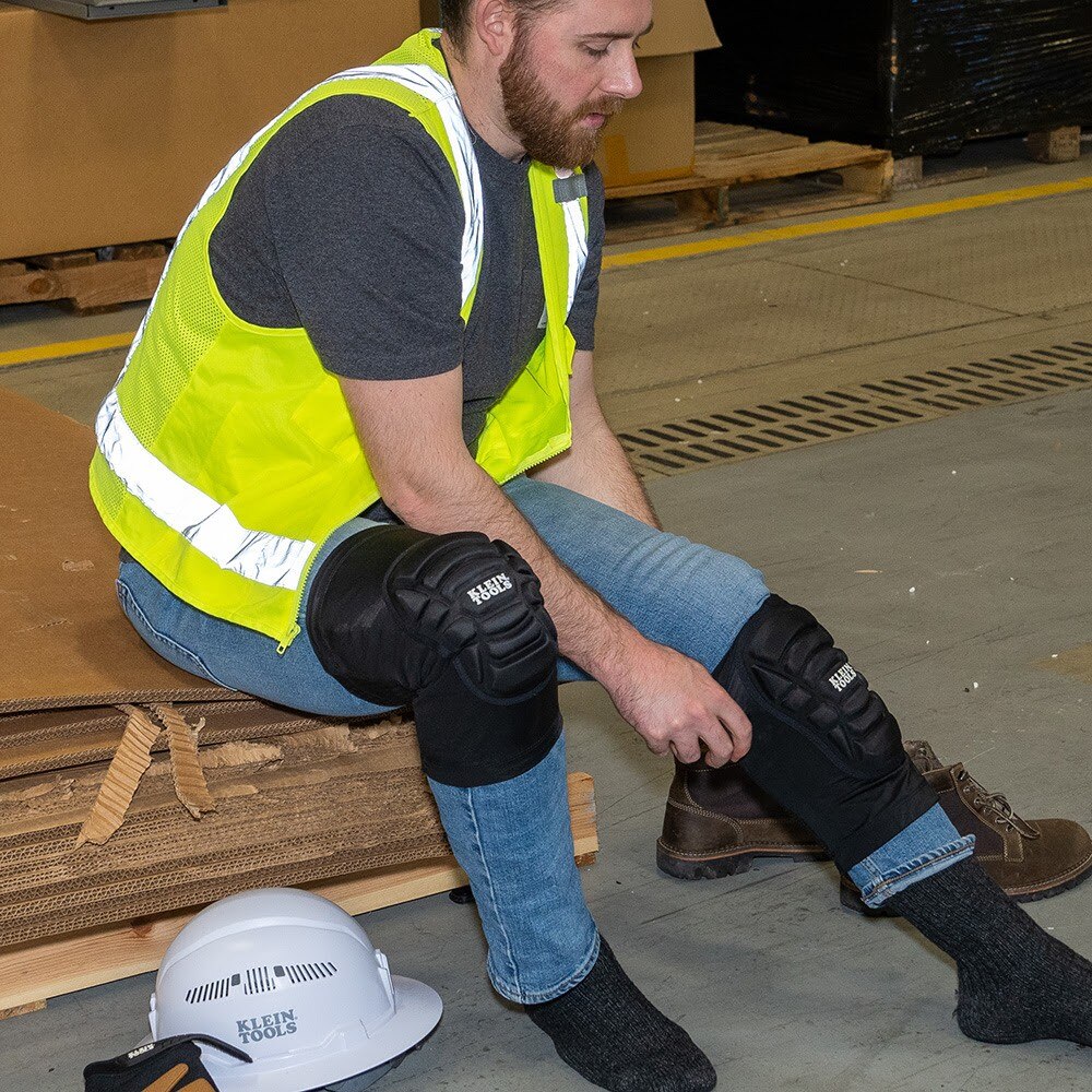 Klein 60614 Lightweight Knee Pad Sleeves, S/M - Image 9