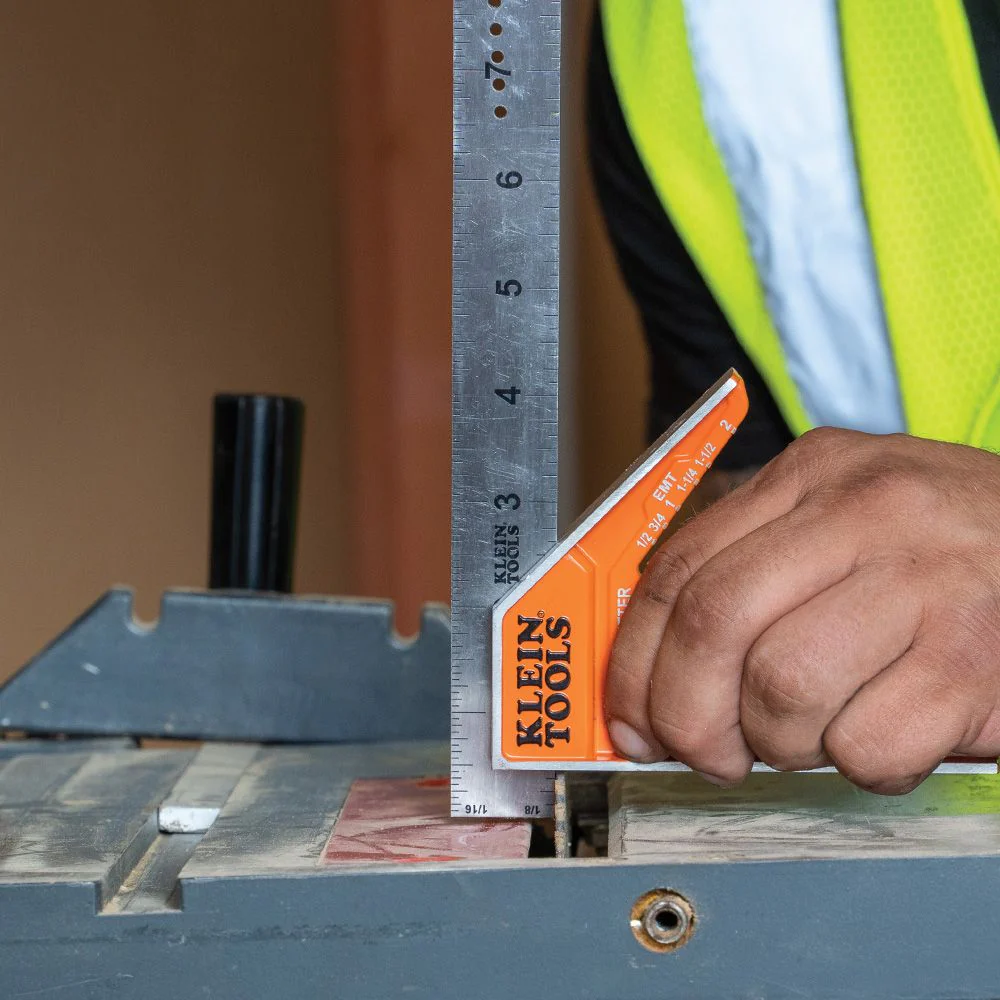 Klein 935CSEL Electrician's Combination Square, 12-Inch - Image 6
