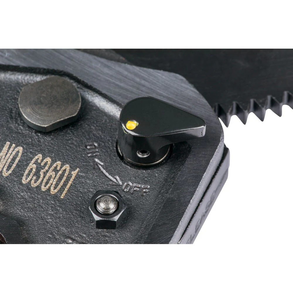 Klein Tools 63601 Compact Ratcheting Cable Cutter - Image 4