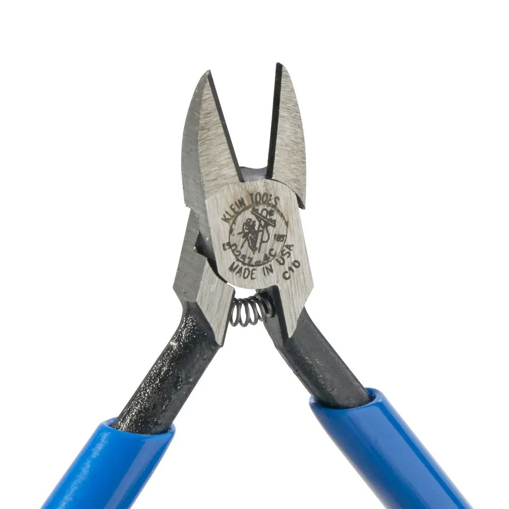 Klein Tools D257-4C Electronics Pliers, Tapered Nose, Narrow Jaw, Spring-Loaded - Image 3