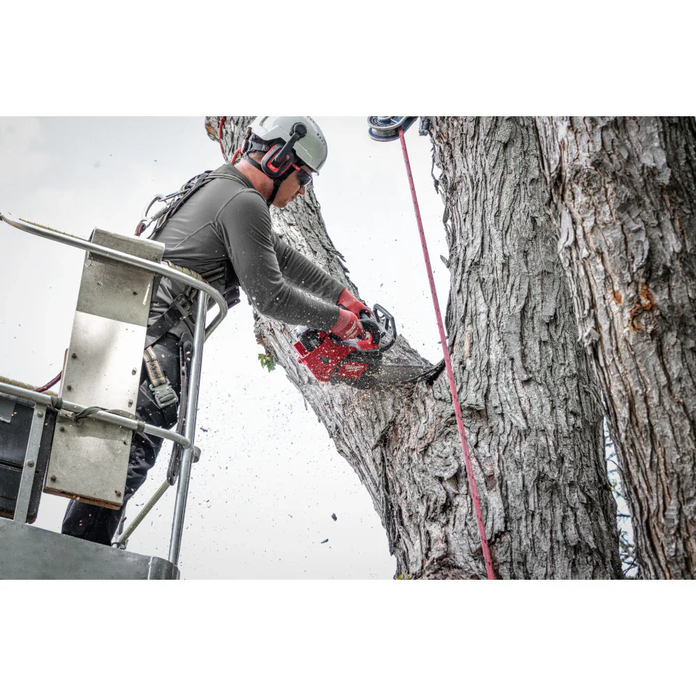 M18 FUEL 14" Top Handle Chainsaw, Bare Tool - Image 7