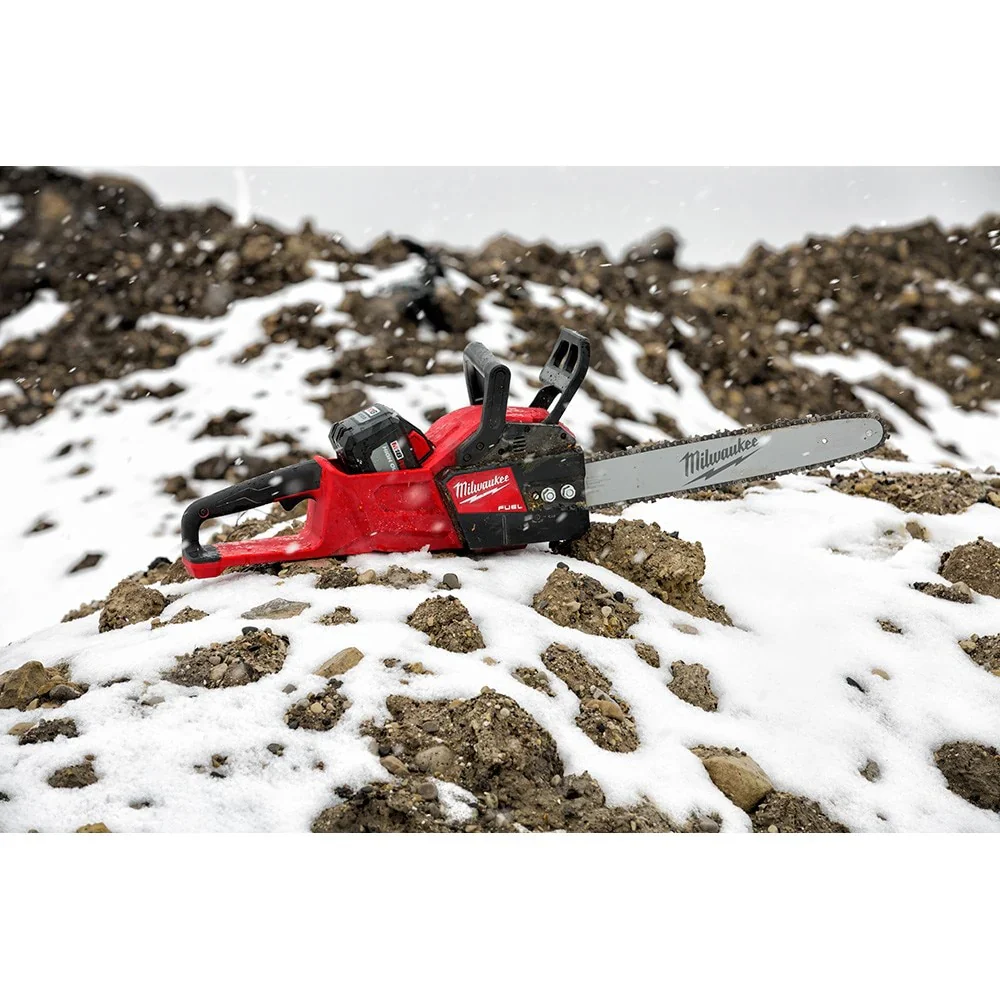 M18 FUEL 16" Chainsaw Kit - Image 11