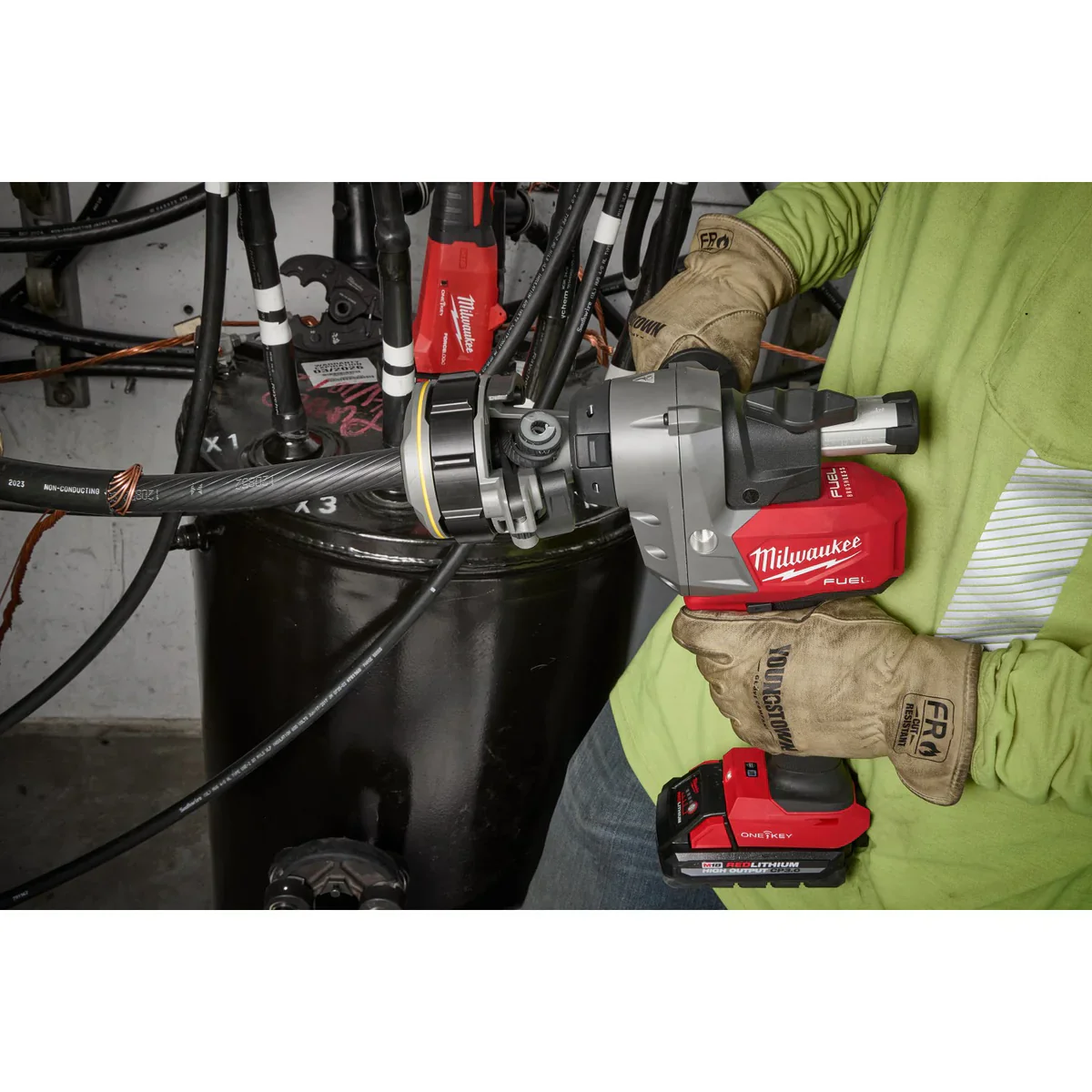 M18 FUEL Covered Conductor Cable Stripper Kit w/ Adjustable Bushings - Image 5
